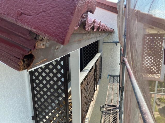 神戸市西区の腐食により塗装不可の破風